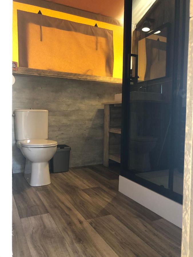 De Hazelaarshof Luxe Glampingtent Bij Natuurgebied De Millingerwaard Kekerdom Extérieur photo